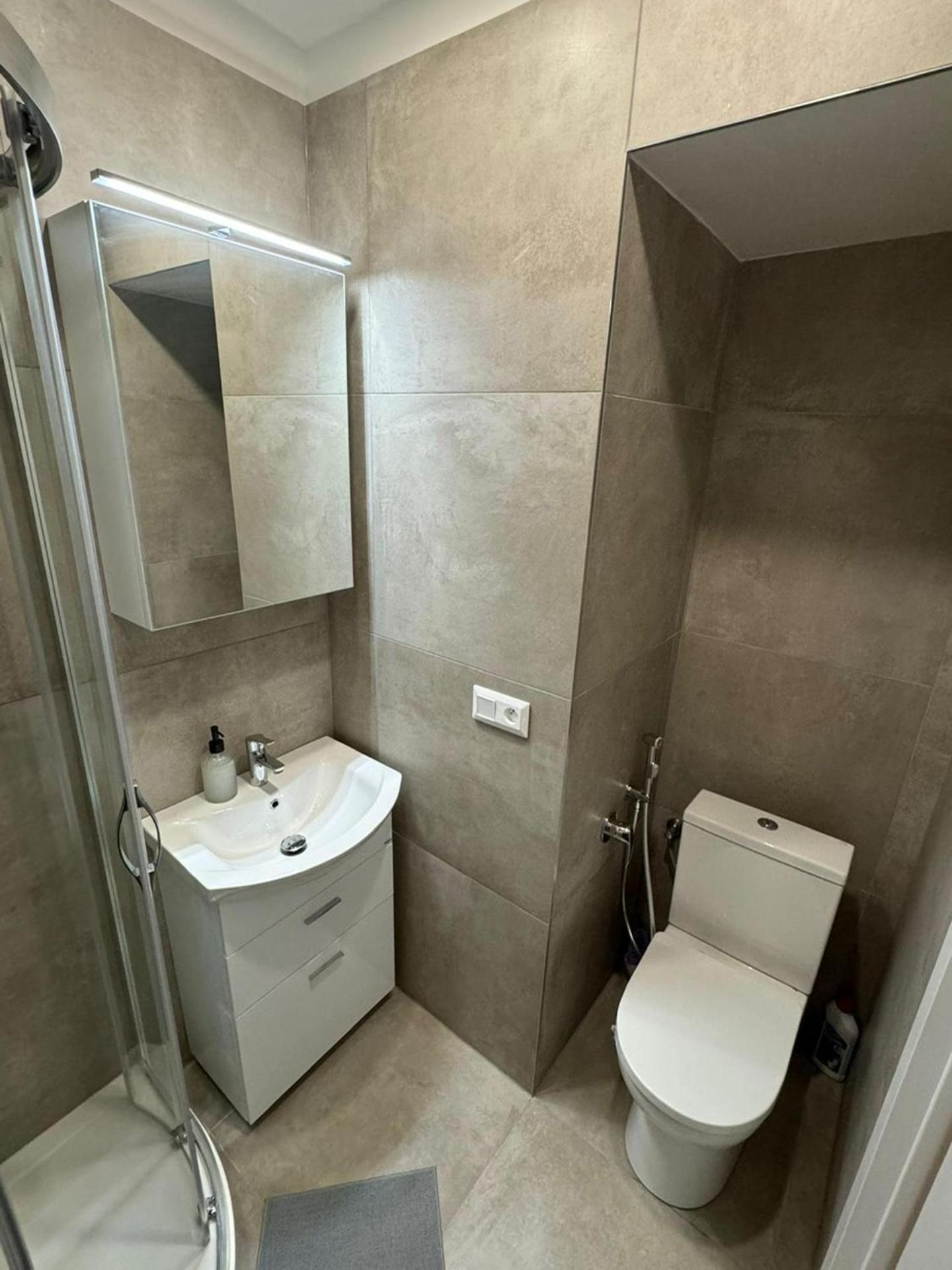 Cool With Small Balcony Near Florenc Apartment Prague